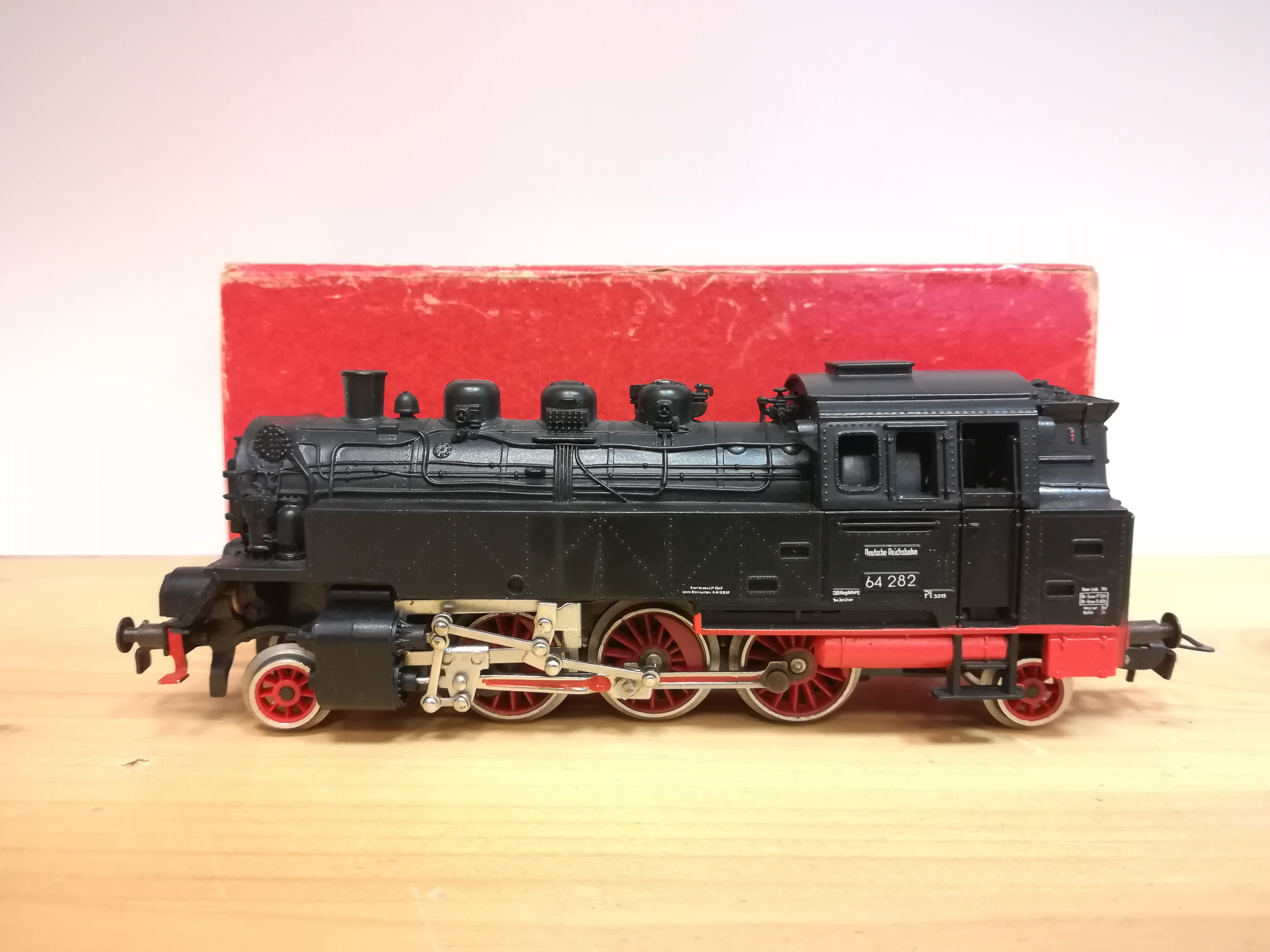 H0 - Parní lokomotiva BR 64