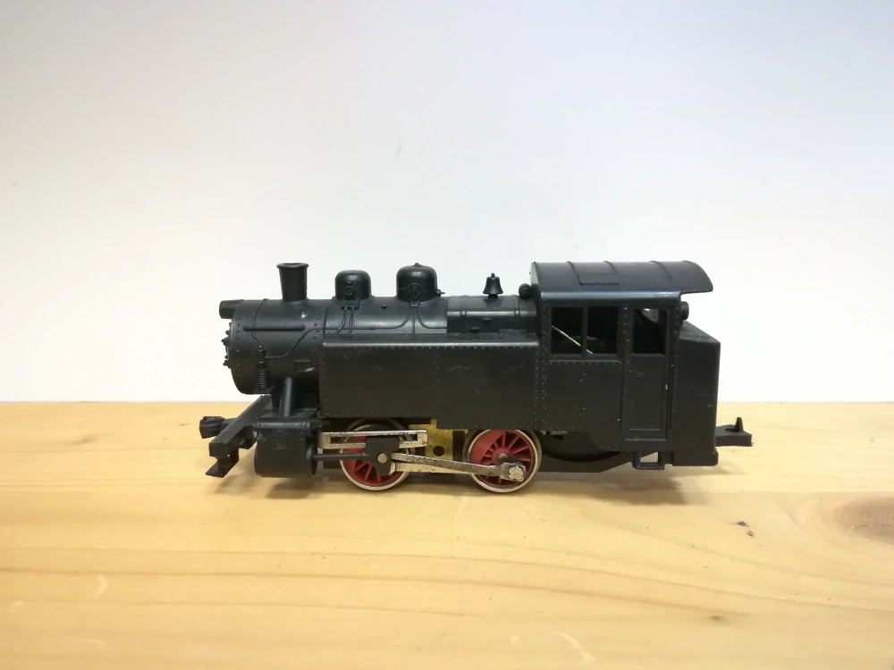 H0 - parní lokomotiva