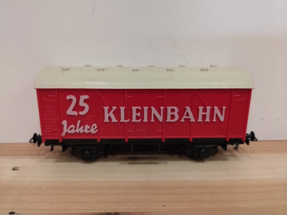 H0 - Chladící vůz KLEINBAHN (8)