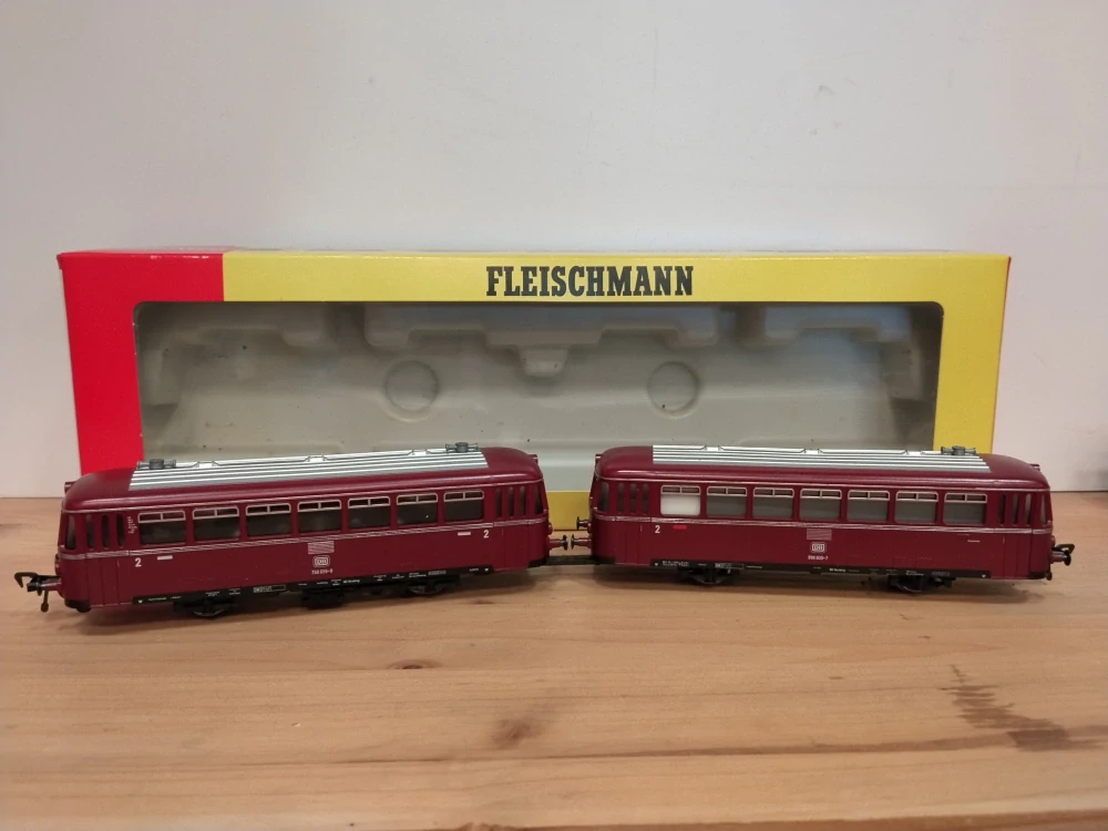 H0 Fleischmann - Motorová souprava