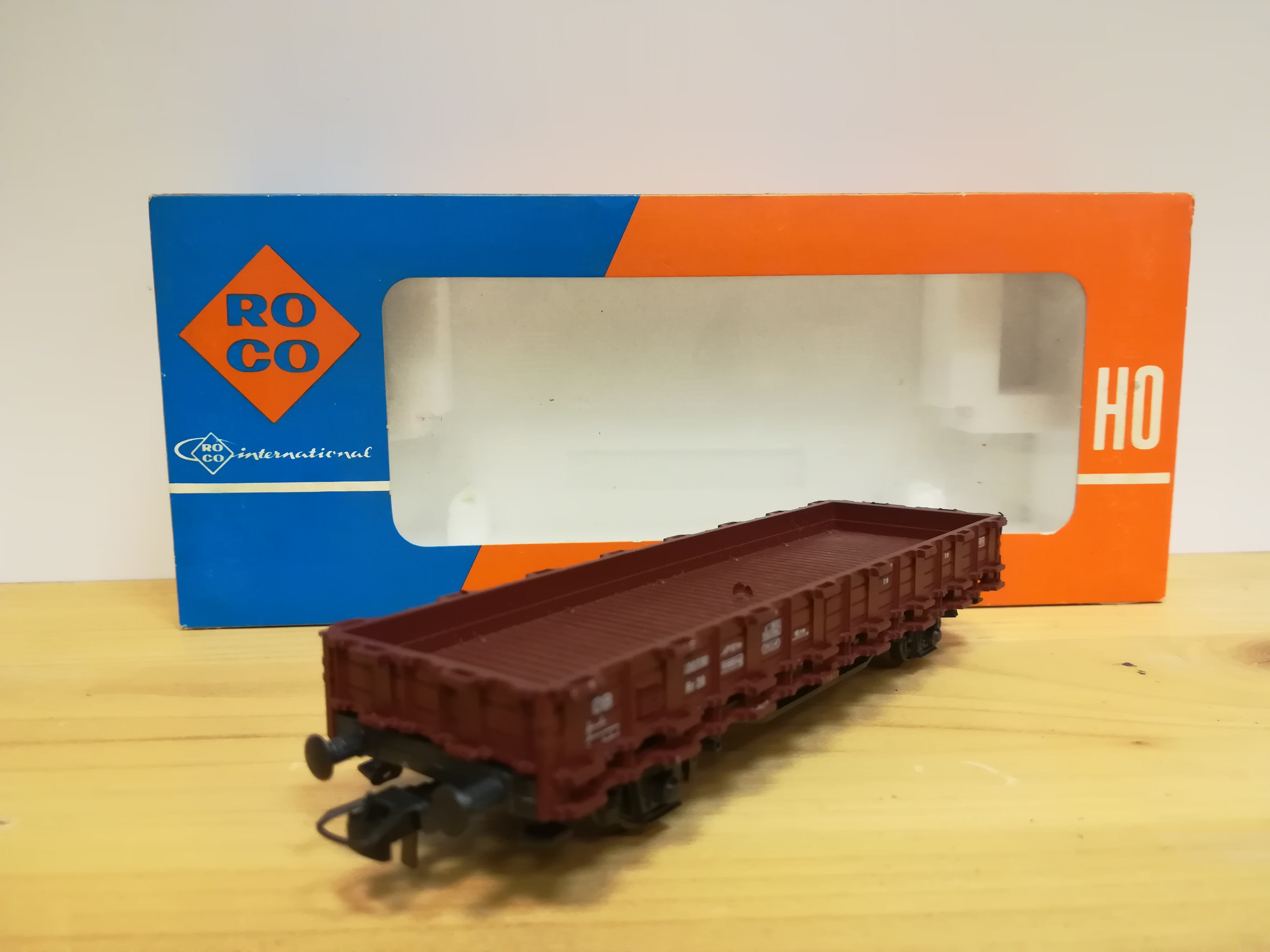 H0 ROCO - Plošinový vůz Rr 20 DB (2)