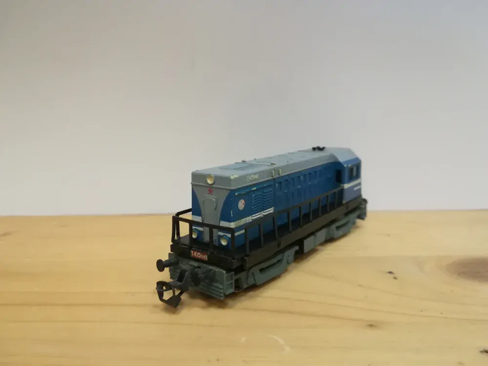 TT - Dieselová lokomotiva "Hector" (3)