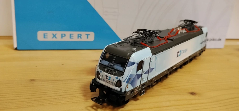 H0 - Elektrická lokomotiva 388 TRAXX, ČD CARGO
