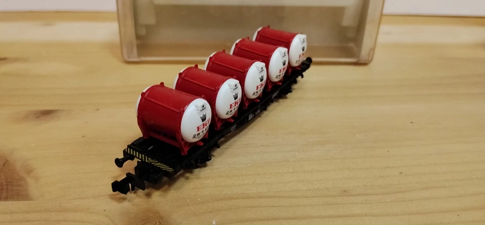 N Fleischmann - Kontejnerový vagon EKU