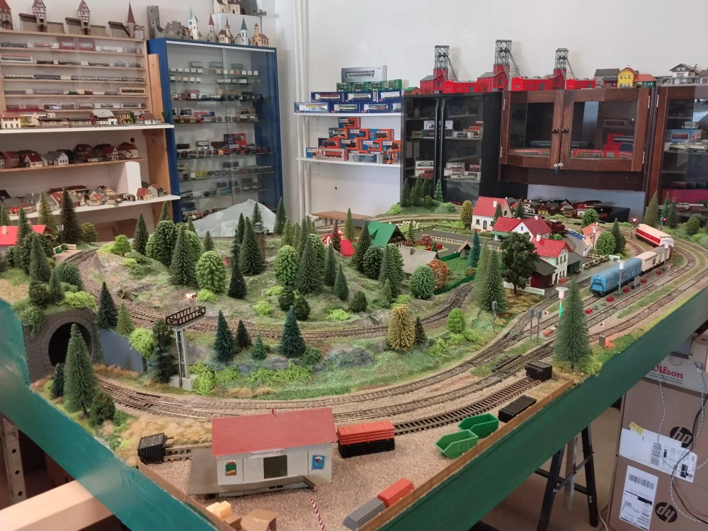 H0 - Kolejiště 200 x 125