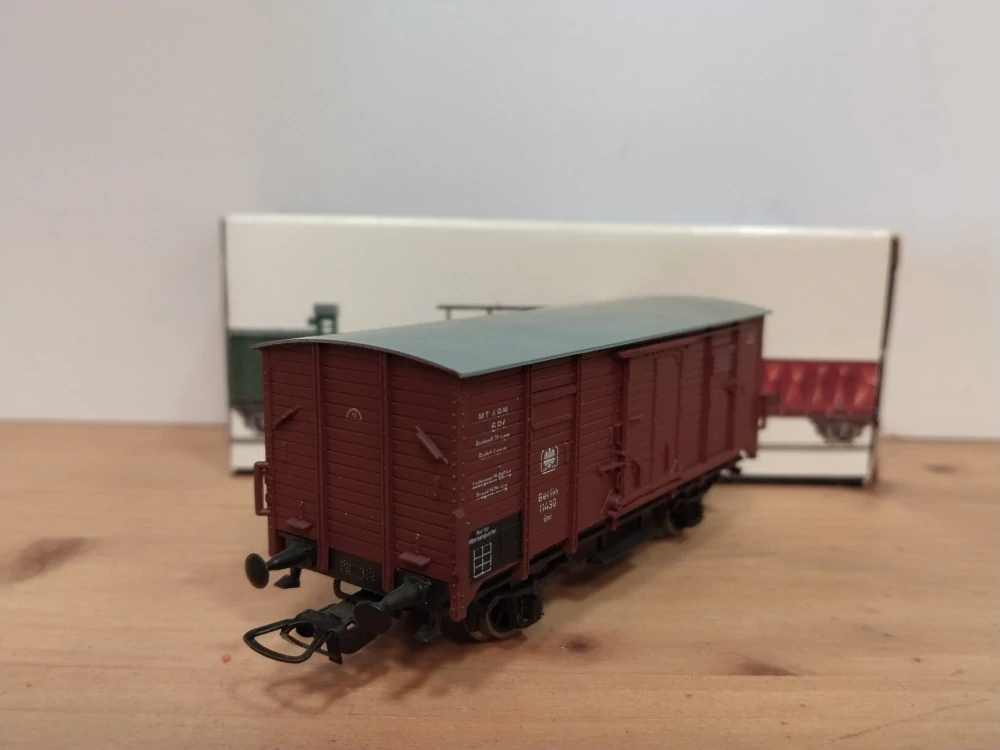 H0 - Uzavřený vůz Gmi (Berlin 11430)