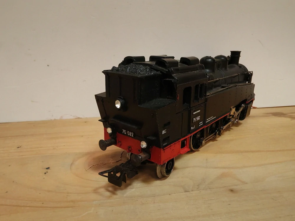 H0 - Parní lokomotiva BR 75