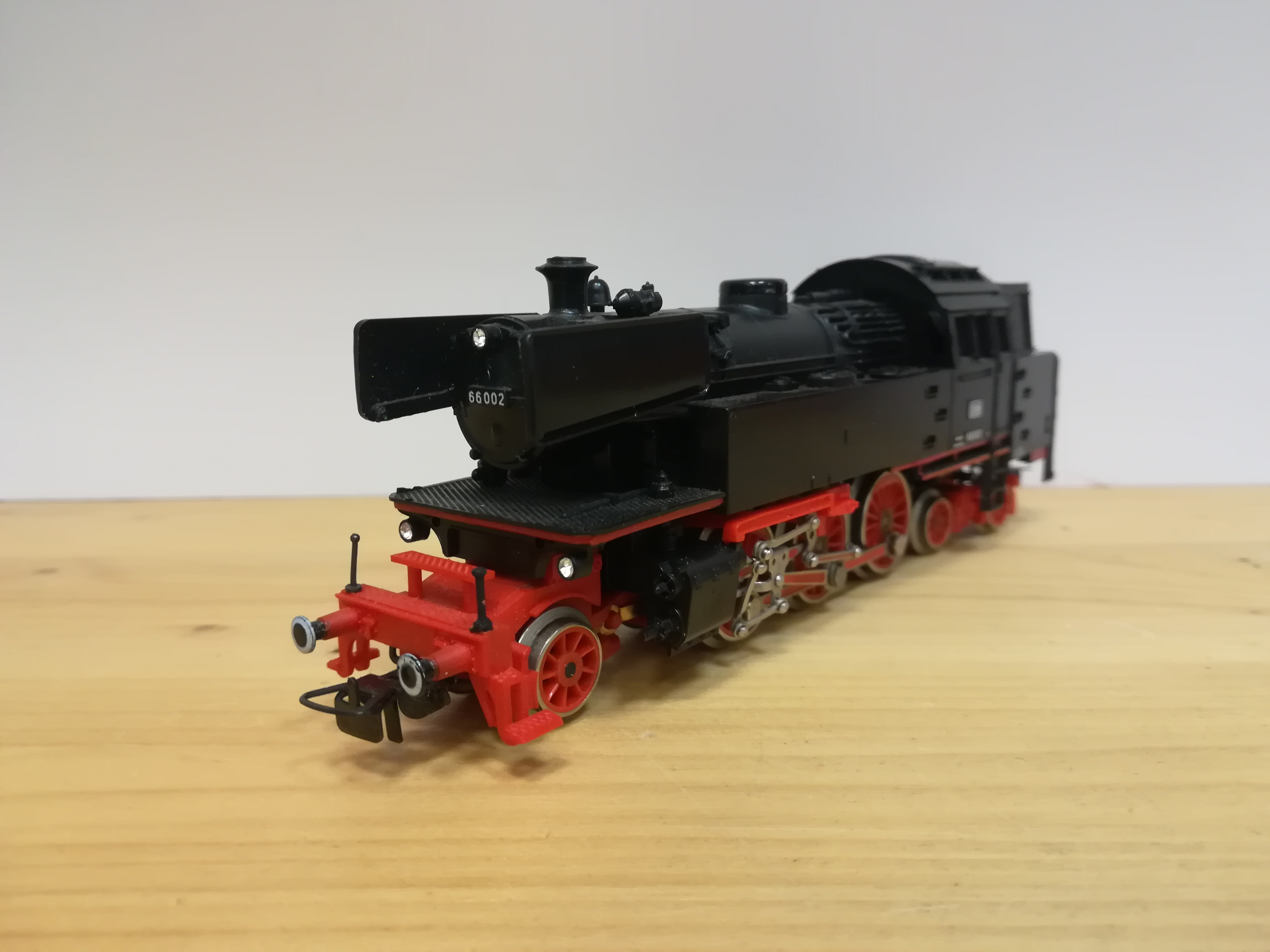 H0 - Parní lokomotiva BR 66
