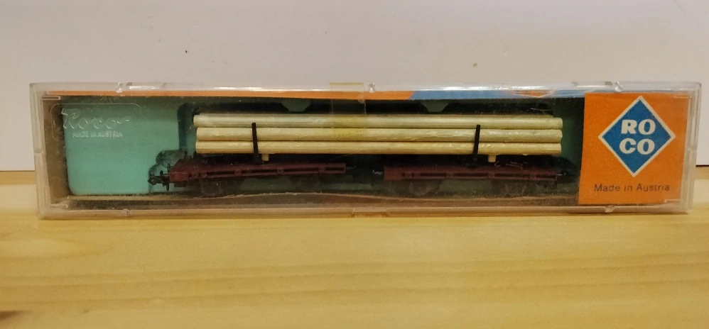 N ROCO - Klanicový dvouvagon s nákladem