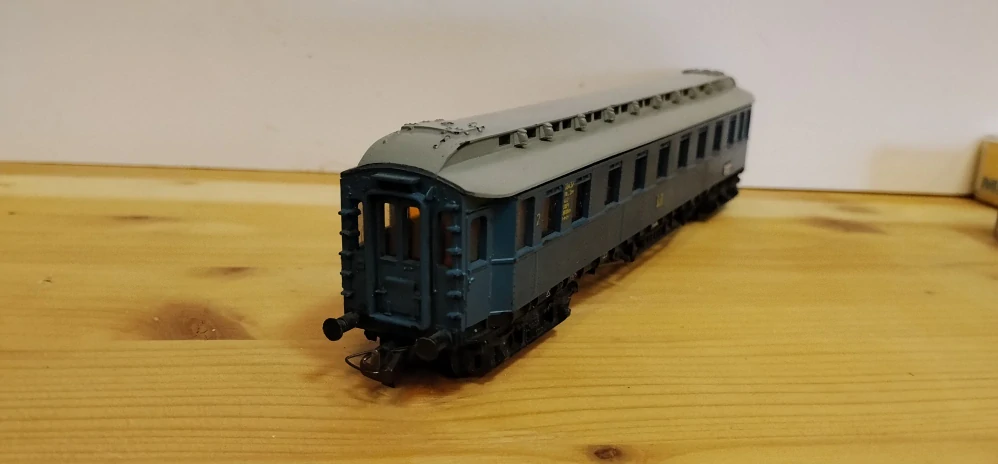 H0 Schicht - Rychlíkový vůz 2.tř. modrý