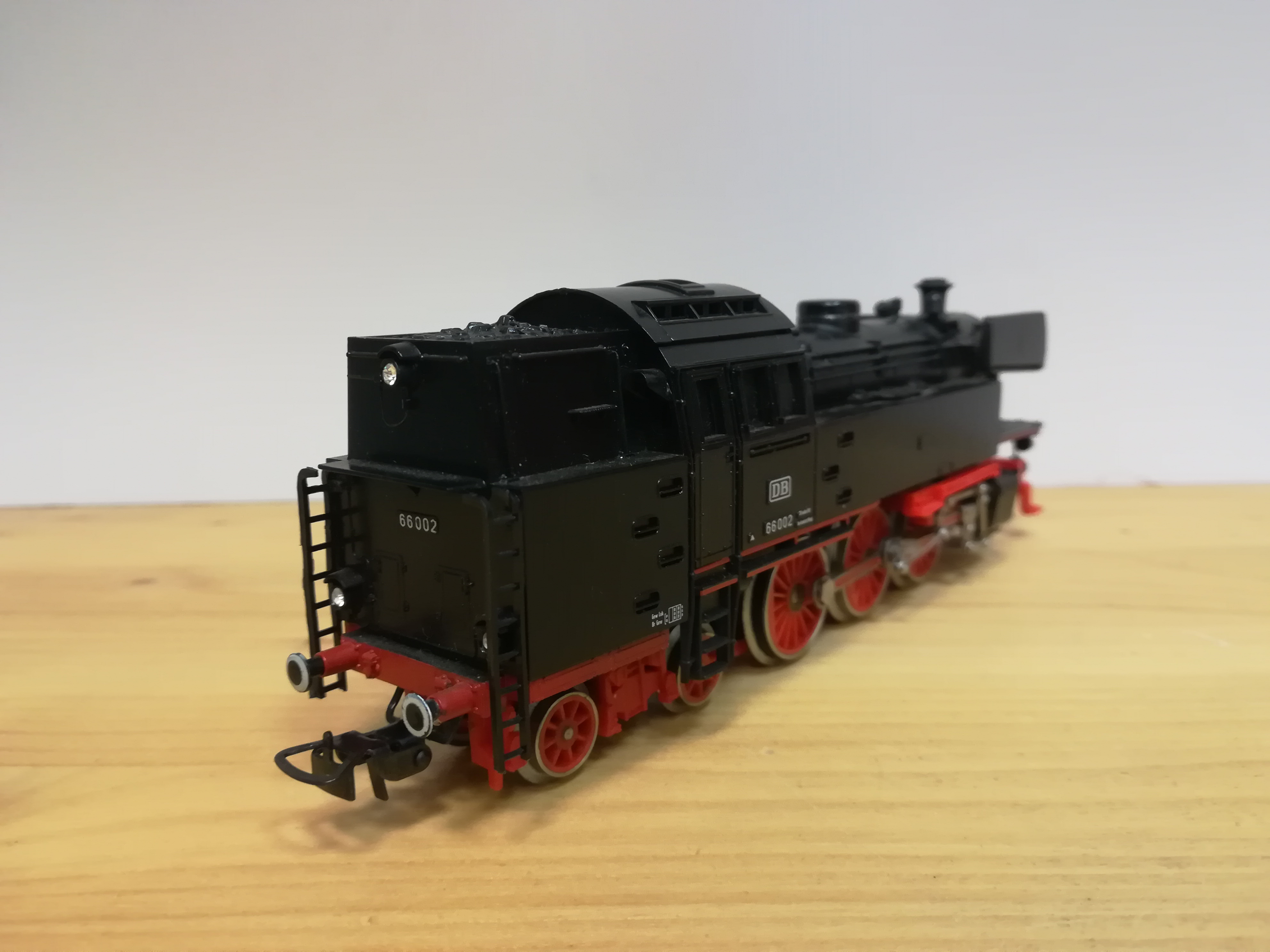 H0 - Parní lokomotiva BR 66