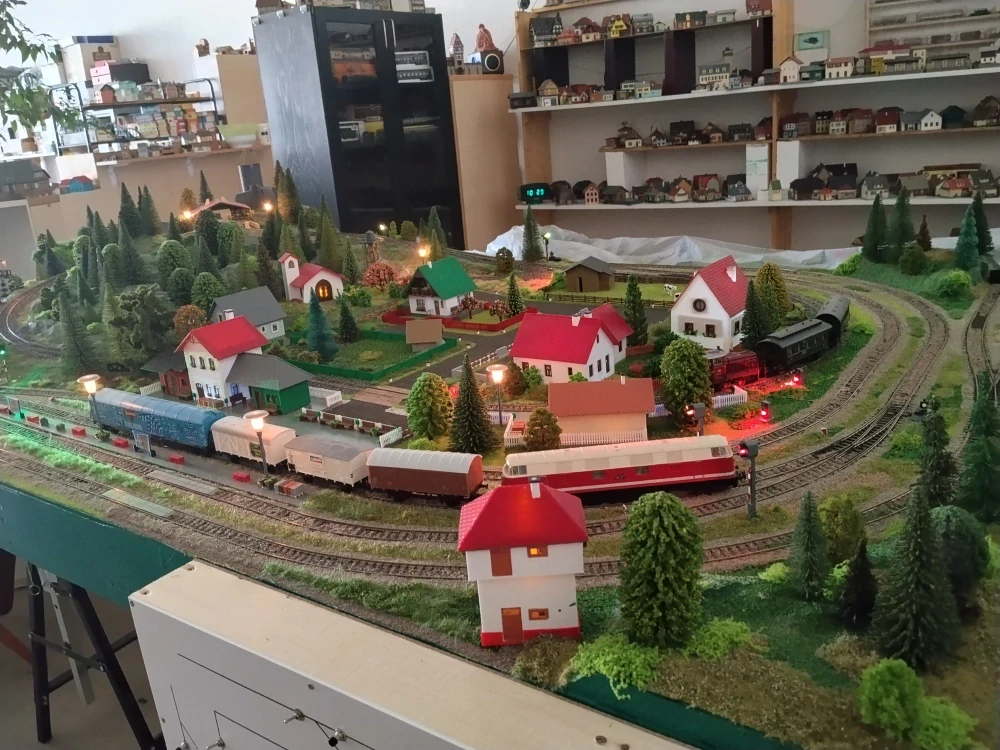 H0 - Kolejiště 200 x 125