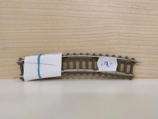 Modelová železnice H0 - Kolej papírová oblouk 15 cm