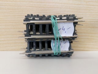 Modelová železnice H0 - Kolej papírová rovná 6,7 cm