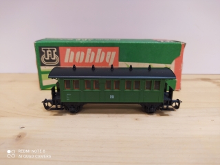 TT - Osobní vůz 320-235 DR
