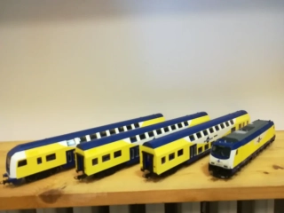 H0 PIKO - Patrová souprava METRONOM