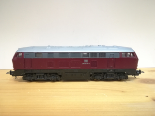 H0 - Dieselová lokomotiva 216 011 - 7